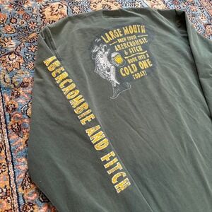 Y2K rare Large Mouth Brew House Abercrombie and Fitch long sleeve shirt